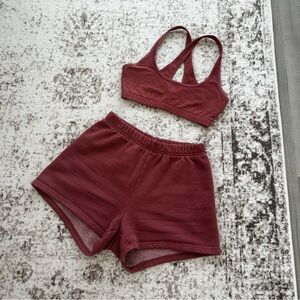 Aritzia - TNA Set
